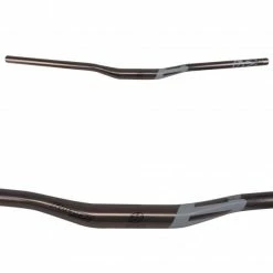 REVERSE COMPONENTS BASE 31.8/790 Mm Handlebar 18 Mm Rise Titanium